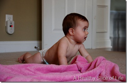 8 months old pushing up